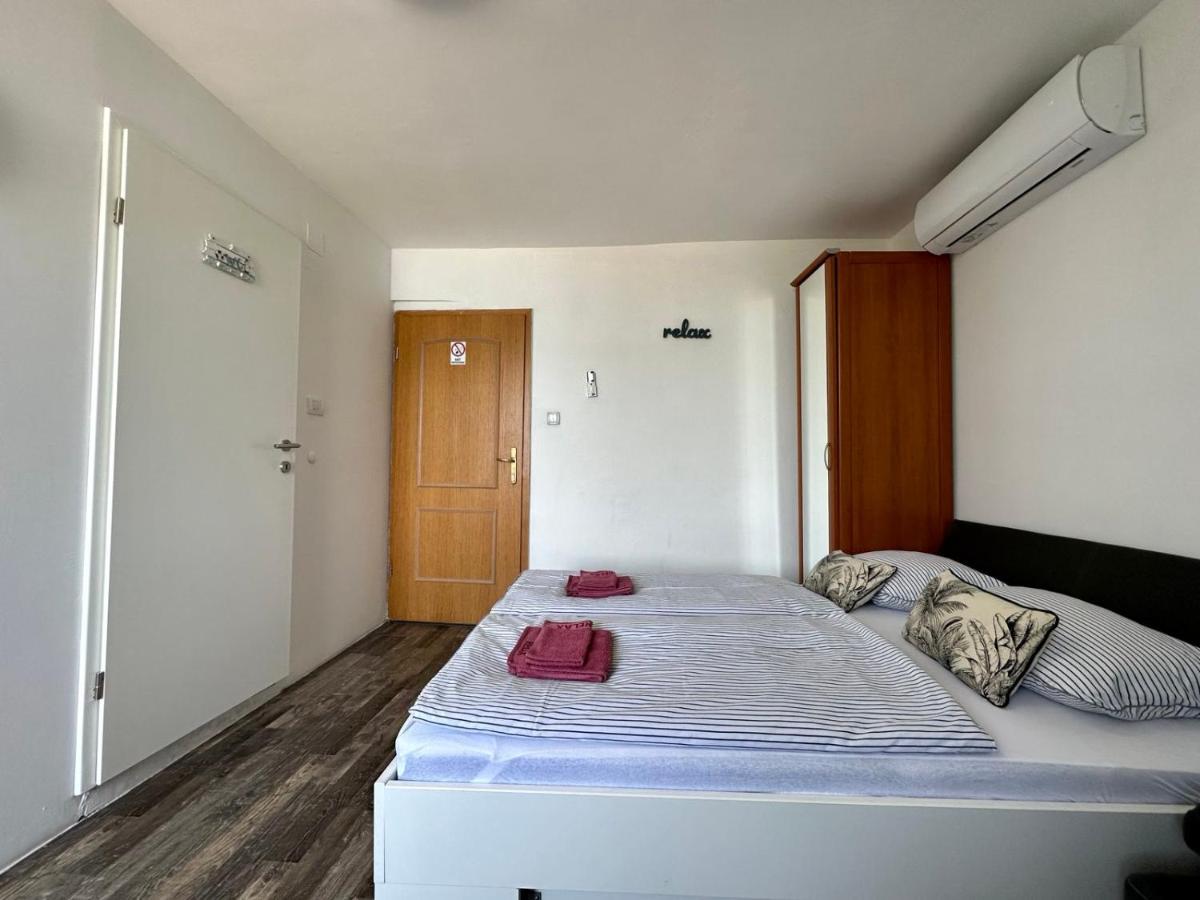 Apartments Relax 皮兰 外观 照片