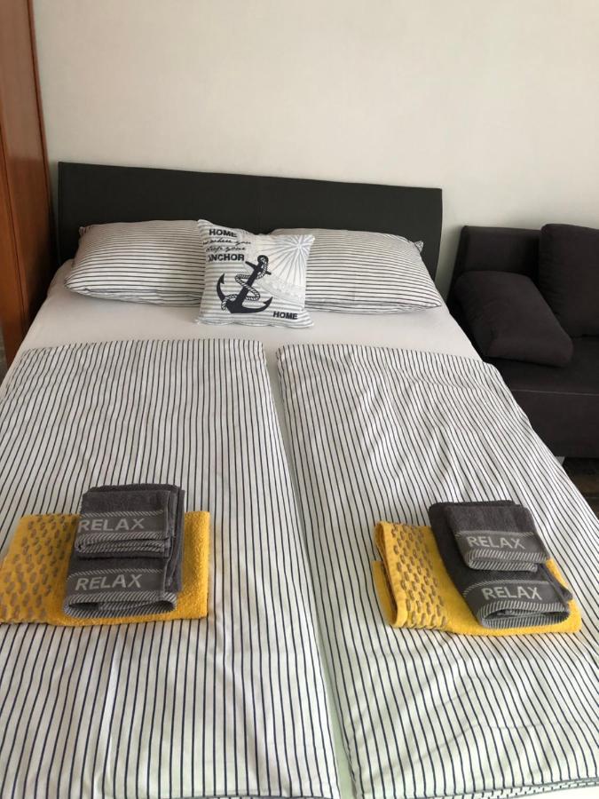 Apartments Relax 皮兰 外观 照片